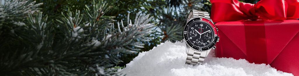 Mettant en vedet la montre Marine Star Heritage, modèle 98B451